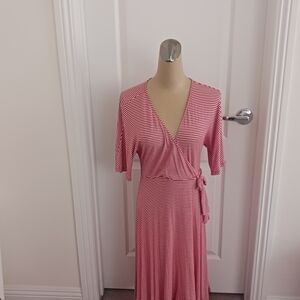 Bobeau Red Wrap Midi Dress with Tie Front V-Neck